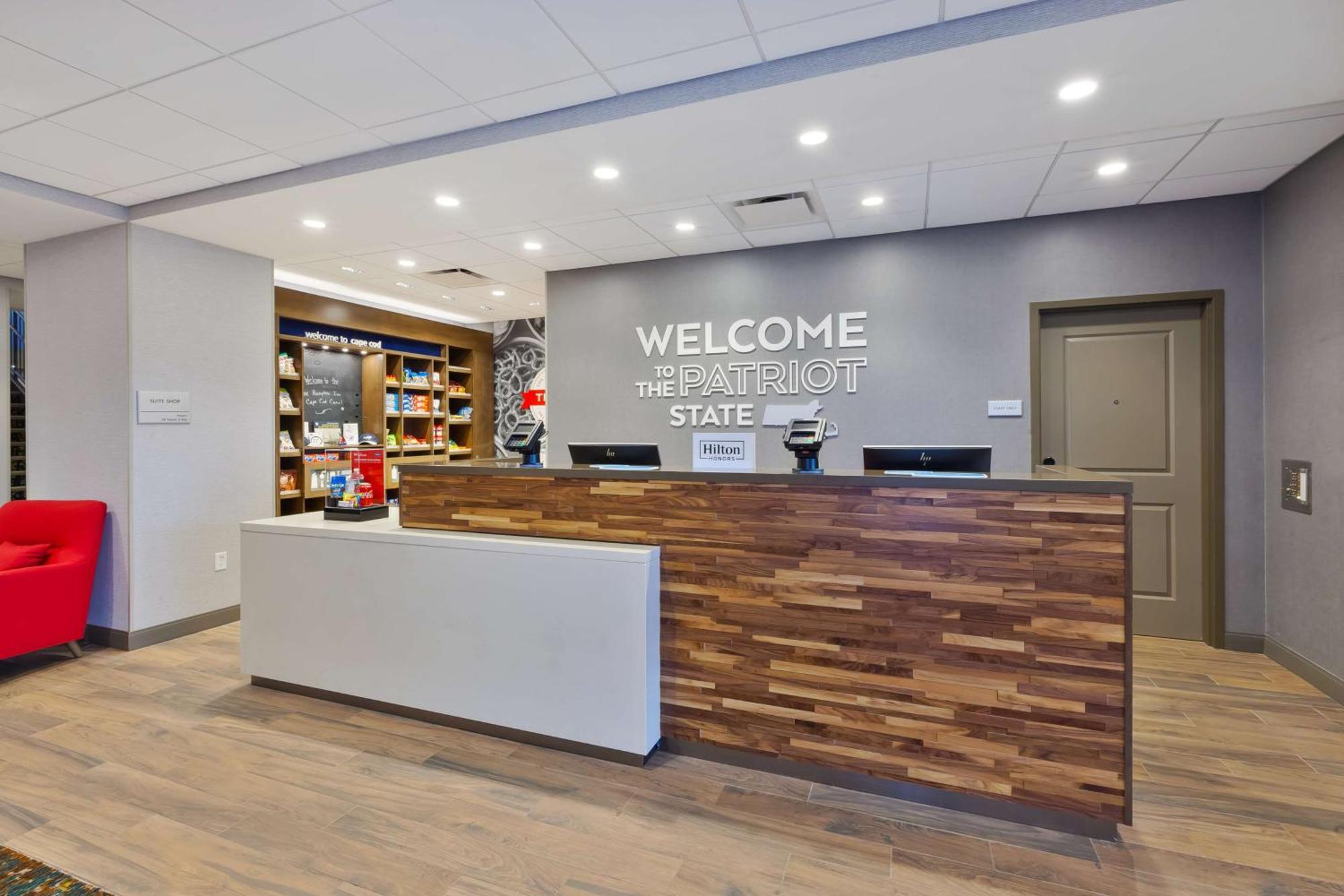 Hampton Inn Cape Cod Canal Bourne Buitenkant foto