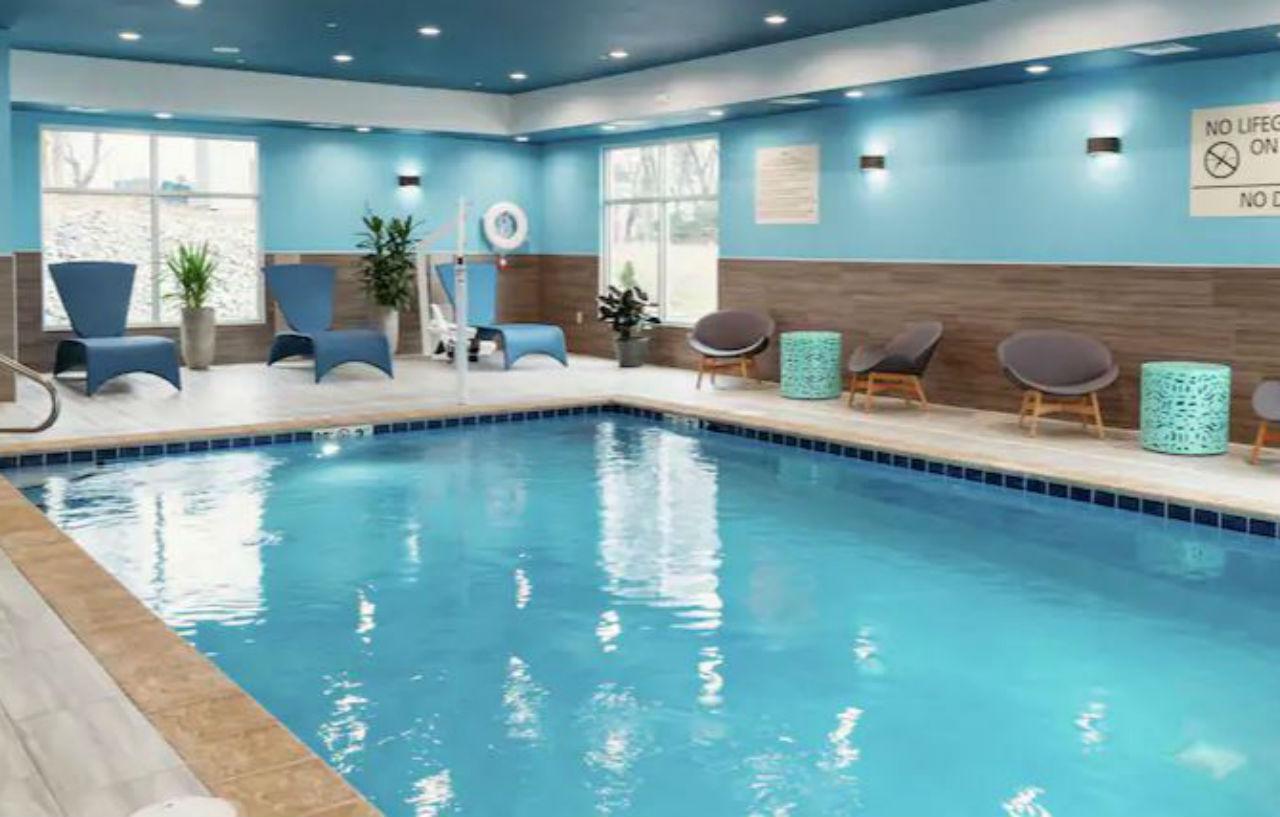 Hampton Inn Cape Cod Canal Bourne Buitenkant foto